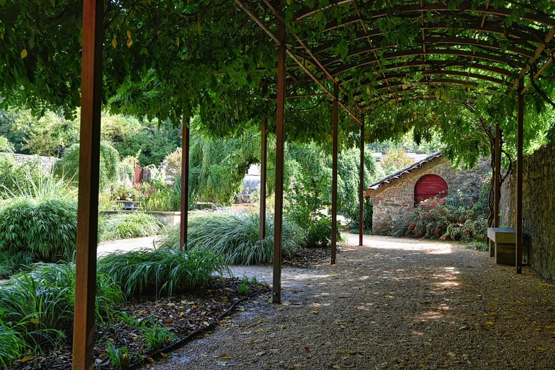 Majestic Garden Arbor